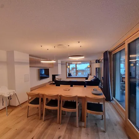 Riverside 2nd Floor South Appartement *