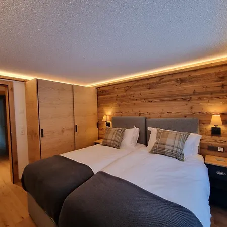 Апартаменты Riverside 2nd Floor South