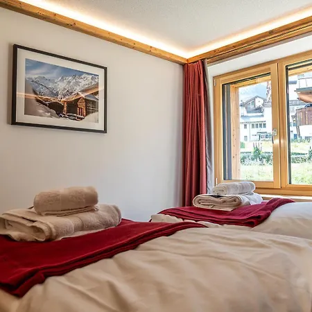 Riverside 2nd Floor South Saas Fee